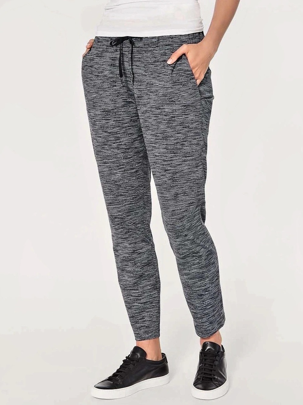 LULULEMON ON THE FLY PANT 28” – WEE ARE FROM SPACE BLACK SLATE / BLACK - SIZE 10